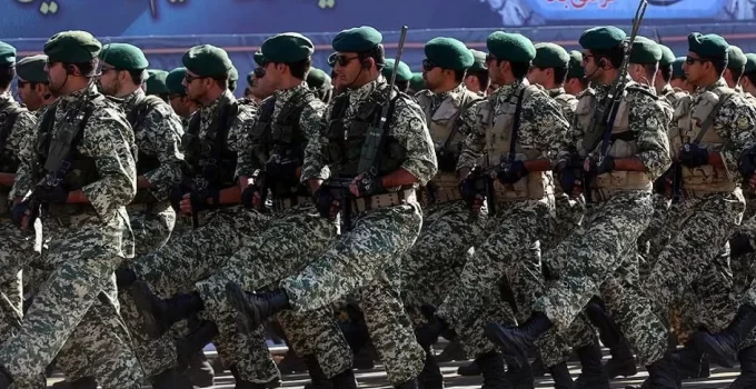 İran, İsrail’e Karşı “Gerçek Vaad 3” Operasyonunu Başlattı