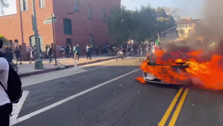 Los Angeles’ta sokağa çıkma yasağına ilişkin olaylar devam ediyor