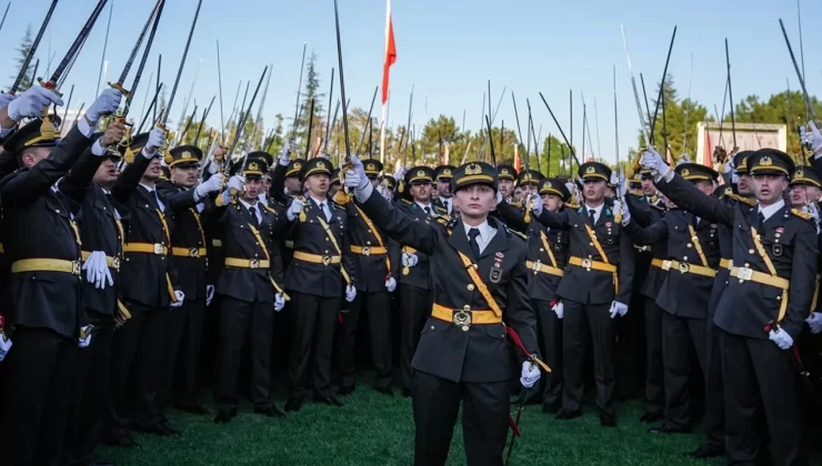 İkinci “Mustafa Kemal’in askerleriyiz” krizi: Bu kez üniversitede!