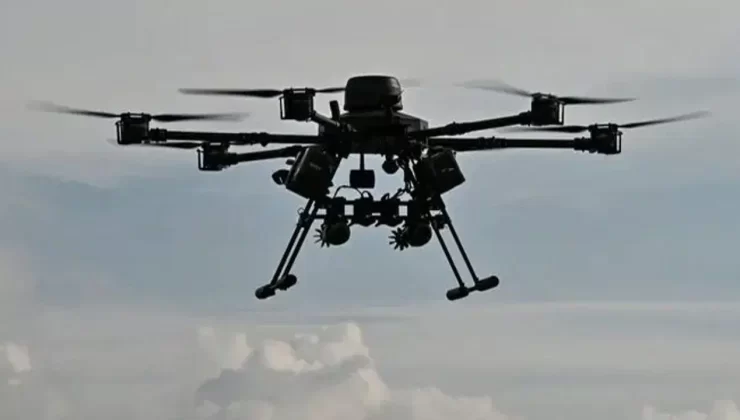 Turhan Çömez’den Pençe-Kilit Harekâtı iddiası: “Yine mi ‘drone çarptı’ diyeceksiniz?”