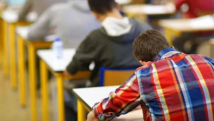 YKS heyecanı başladı: 2,5 milyondan fazla aday sınavda ter dökecek