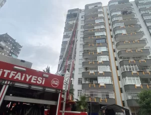 Adana’da 11. Kattaki Dairede Yangın! Ev Kullanılamaz Hale Geldi