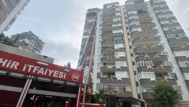 Adana’da 11. Kattaki Dairede Yangın! Ev Kullanılamaz Hale Geldi