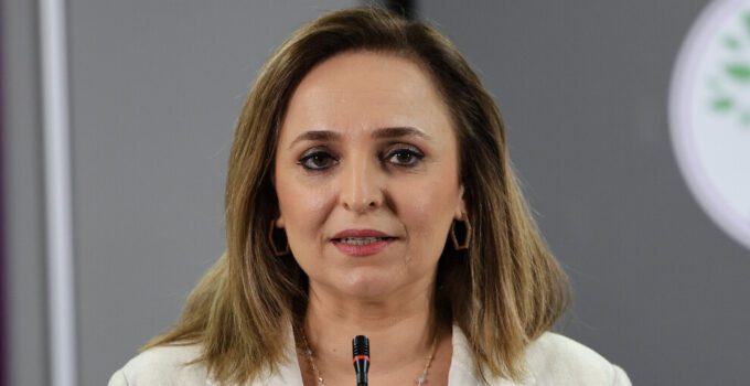 DEM Parti’den silah bırakma açıklaması: “Tarihî bir ana tanıklık edeceğiz”