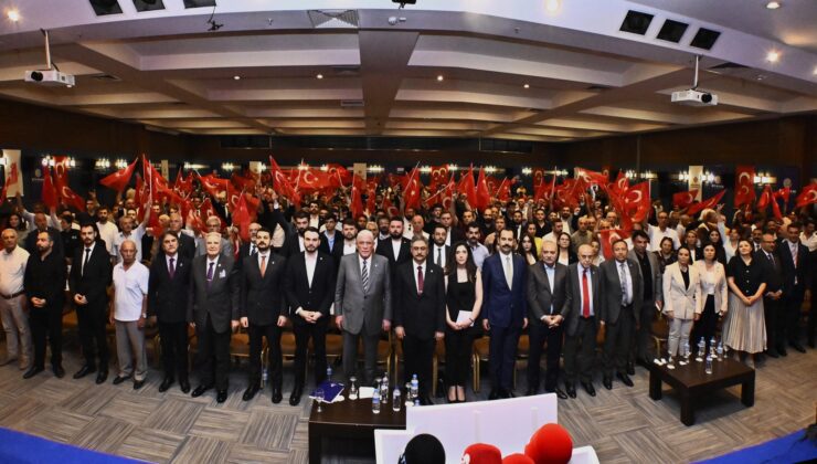 Tarihe Damga Vuran Buluşma: Binlerce Kişi “2. İhanet Sürecine Hayır!” Dedi