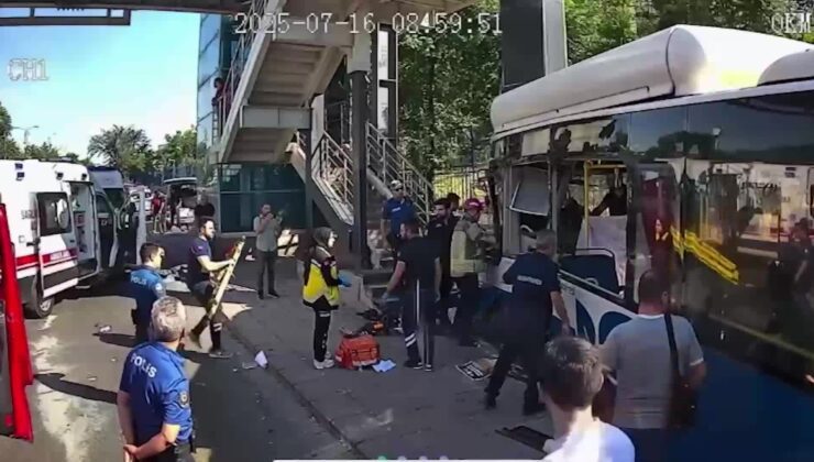 EGO Otobüsü Üst Geçide Çarptı: 24 Kişi Yaralandı