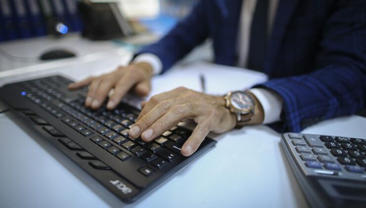 Resmi Gazete’de Yayımlandı: Memura Yarım Zamanlı Çalışma Hakkı