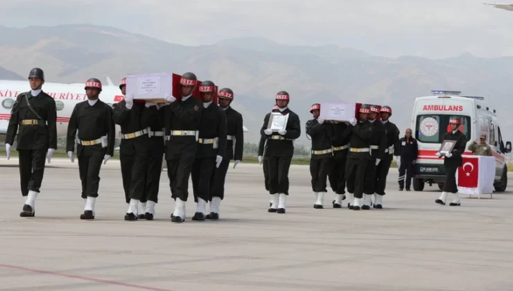 Pençe-Kilit Harekatı’nda şehit olan askerlere acı veda