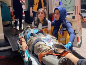 Madende Korkutan Kaza: Hastaneye Kaldırılan İşçiler Var
