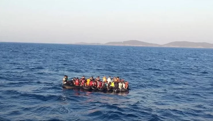 Karaburun’da Göçmen Teknesi Battı: 4 Kişi Hayatını Kaybetti, 2 Kişi Kurtarıldı