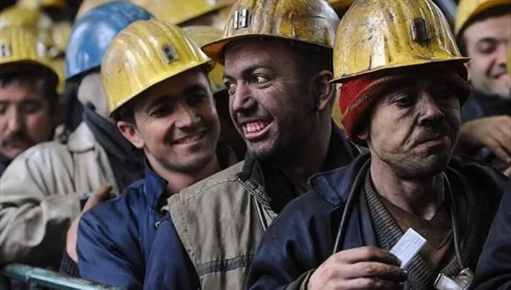 Kamu İşçisine Ek Zam Teklifi: 2025 Toplu Sözleşmede Kritik Gelişme!