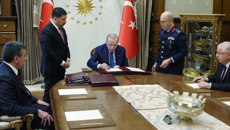 YAŞ Kararları Açıklandı: Yeni Genelkurmay Başkanı Orgeneral Selçuk Bayraktaroğlu