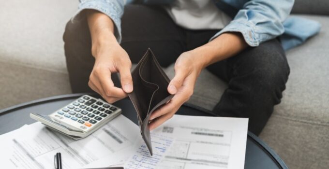ABD’de Öğrenci Kredi Borçları 1,64 Trilyon Dolara Ulaştı: 10 Milyon Kişi Haciz Tehlikesinde