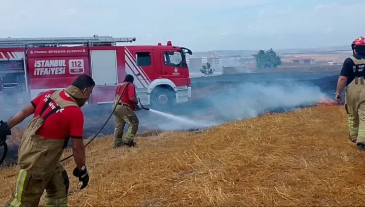 Silivri’de Otluk Alanda Çıkan Yangın İtfaiye Müdahalesiyle Söndürüldü