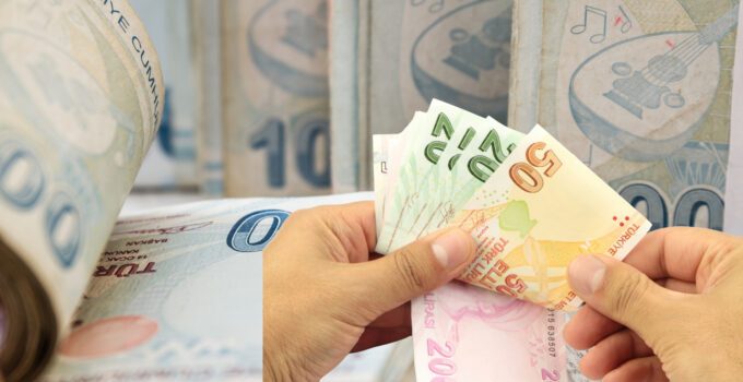 Anlaşma sağlanamadı! Memurlar zam teklifini hakeme götürüyor