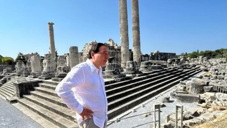 Fazıl Say’dan Apollon Tapınağı Ziyareti: “Belki Gün Gelir Bir Bestesi de Oluşur”