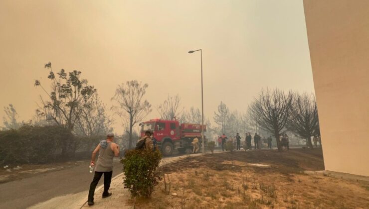 Çanakkale Alev Alev: Kepez Boşaltıldı, Havalimanı Uçuşlara Kapatıldı
