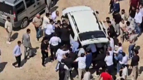 Sincan’da Alkollü Şüpheli Düğünde Kavga Çıkarıp Polise Saldırdı