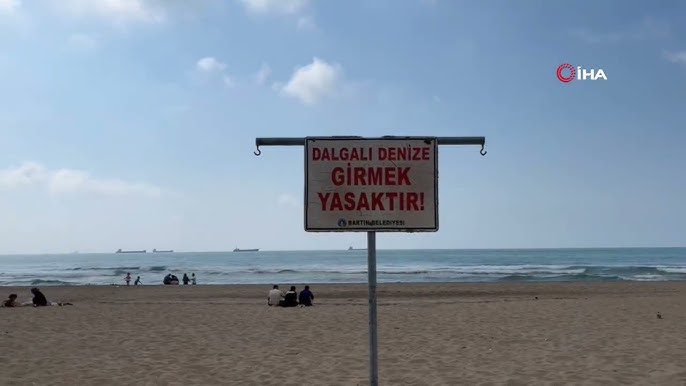 Bartın’da Denize Girmek Yasaklandı: Kırmızı Bayrak Çekildi