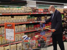 Marketlerde ‘Cumhur Reyonu’ Dönemi Başlıyor: Devlet Garantili Ürünler Sabit Fiyatla Satılacak!