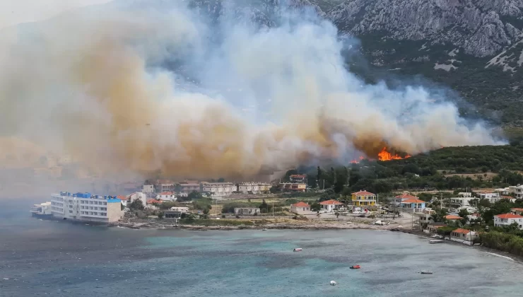 İzmir Karaburun’da Korkutan Orman Yangını: Hava ve Kara Ekipleri Seferber Edildi!