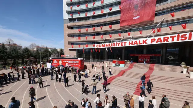 CHP 22.Olağanüstü Kurultayını Gerçekleştirecek