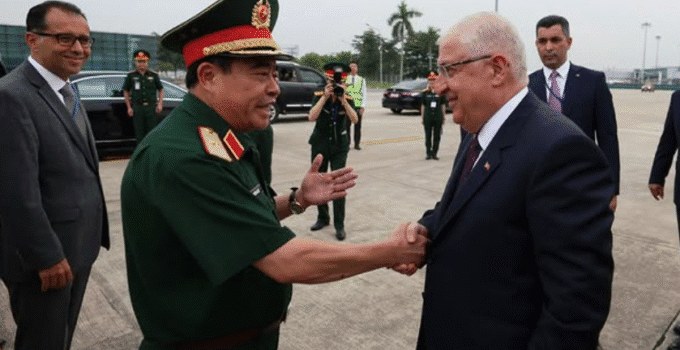 Bakan Güler Resmi Ziyaret İçin Vietnam’da