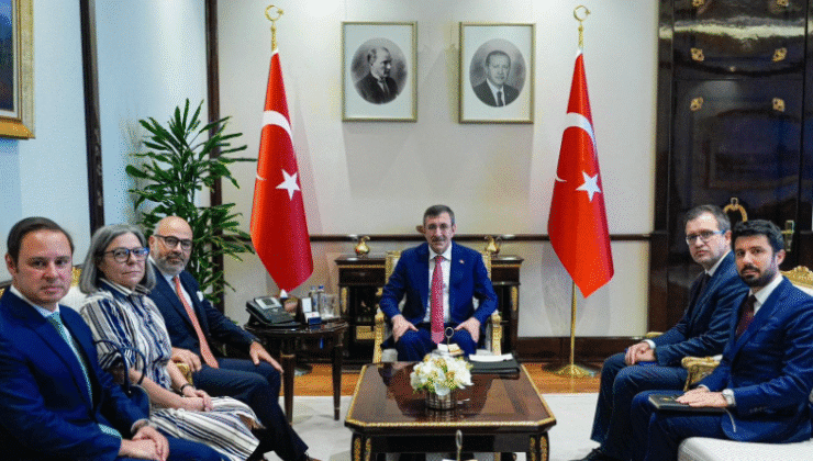 Cumhurbaşkanı Yardımcısı Yılmaz, Portekizli Bakan ile Görüştü