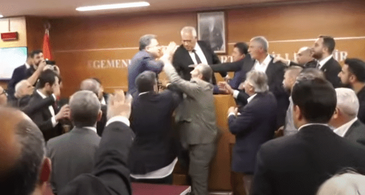 Son Dakika: Bayrampaşa Seçimine AKP İtirazı