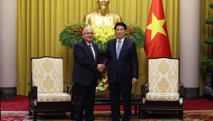 Bakan Güler, Vietnam Cumhurbaşkanı ile Görüştü