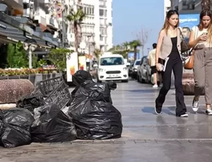 İzmir’de Çöp Krizi: 3 CHP’li Belediyeye Bakanlık İncelemesi