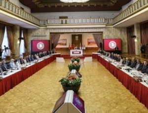 Son Dakika… Açılım Komisyonunda Kriz: DEM Parti Salonu Terk Etti