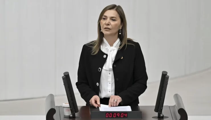 Adana Milletvekili Ersoy’un Acı Günü: Annesi Vefat Etti