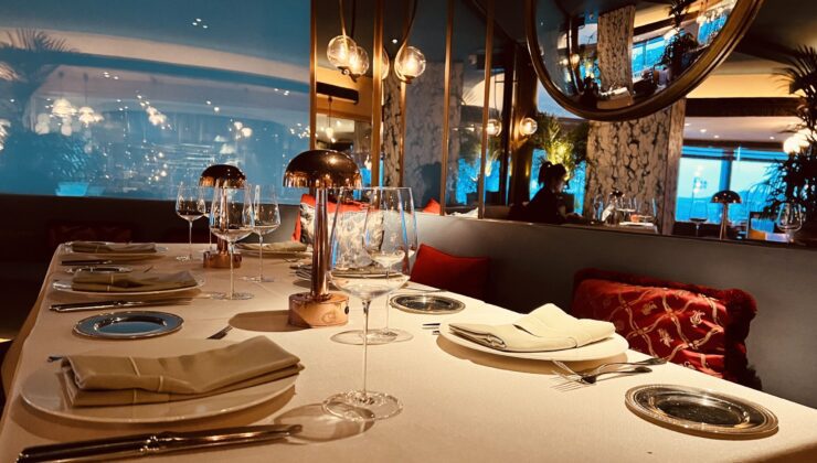 Telefon Şarj Ücreti Ekleyen Restorana Ceza Kesildi!