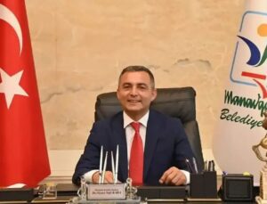 Manavgat Belediye Başkanı Niyazi Nefi Kara CHP’den istifa etti