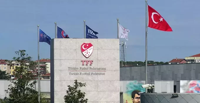 Türk Futbolunda Tehlike Çanları:  Hakemlerin Yarısı Bahis Oynuyor