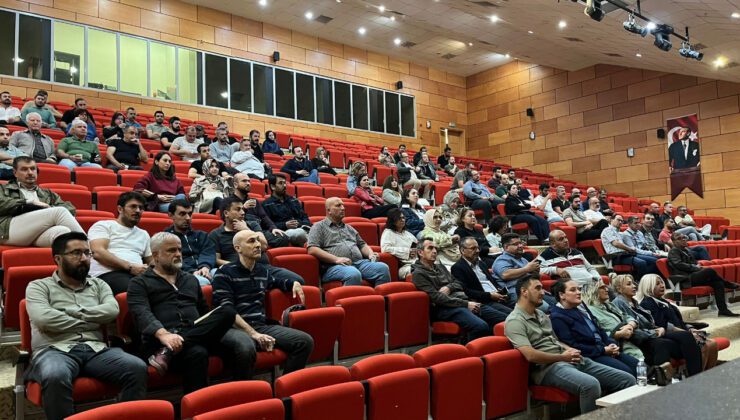 Aile Hekimlerine Bir Günlük Eğitimle Dermotoloji Yetkisi Verildi
