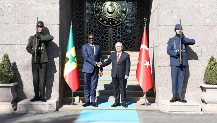 Türkiye ve Senegal Arasında Askerî İşbirliği Mutabakatı İmzalandı
