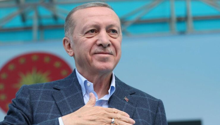 AK Parti’ye 7 Belediye Başkanı Katılıyor: Cumhurbaşkanı Rozetleri Takacak