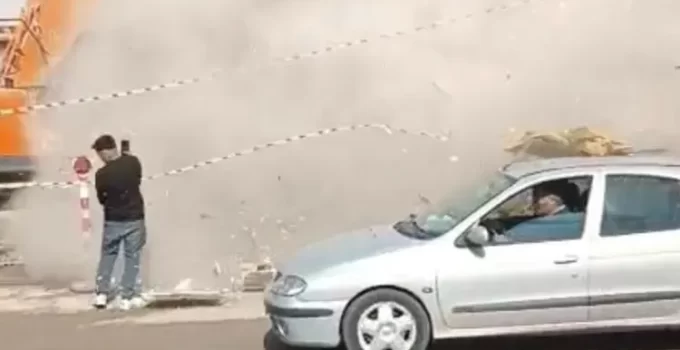 Kahramanmaraş’ta Yıkım Skandalı: Önlemsiz Çalışma Panik Yarattı
