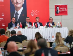 CHP Kampında Gündem: Yeni Parti, Kılıçdaroğlu ve İmamoğlu