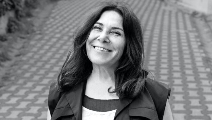 Latife Tekin Manisalı Sanatseverlerle Buluştu