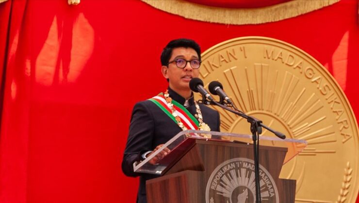 Madagaskar’da “Z” Kuşağı  Darbesi