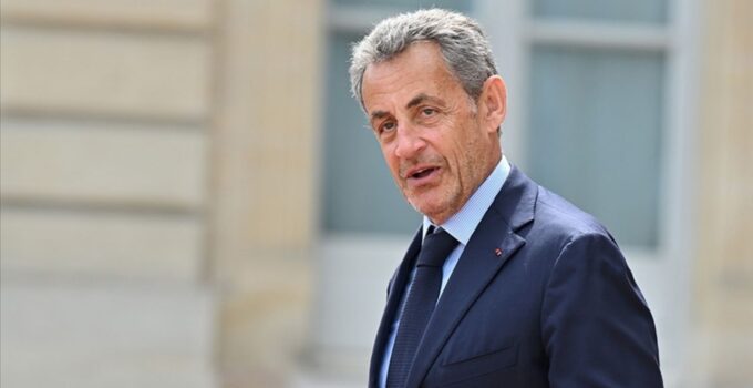 Fransa’da Bir İlk: Eski Lider Sarkozy Tutuklandı
