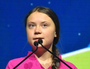 Greta Thunberg ve 170 Aktivist İsrail’den Sınır Dışı Edildi