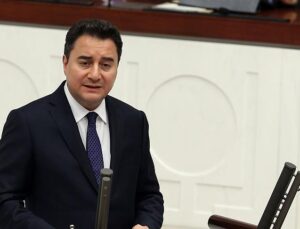 Babacan CHP’yi Hedef Aldı: “Allah Ellerine Düşürmesin”