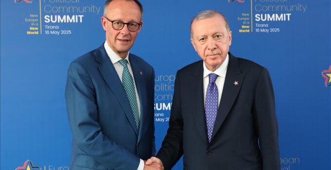 Erdoğan-Merz Görüşmesinde AB Üyeliği Vurgusu