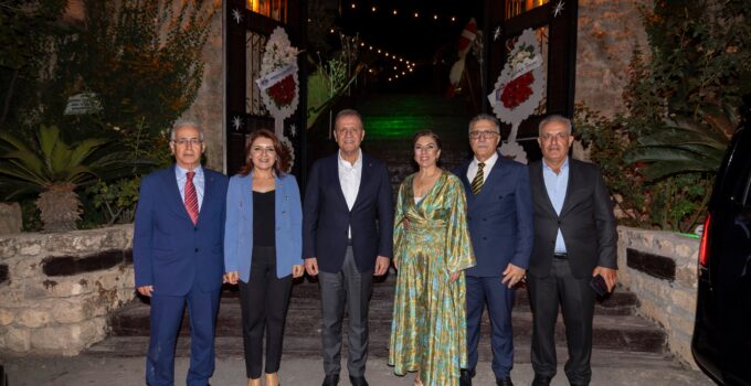 Seçer :“TÜRKİYE’DE SOSYAL BARIŞI TESİS EDECEKSEK EN ÖNEMLİ REFERANS MERSİN’DİR”