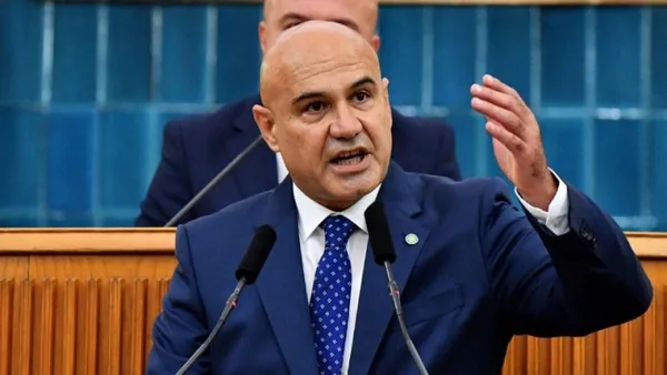 İYİ Partili Turhan Çömez’den Papa Ziyareti Yorumu: “Tarihe ve Sembollere Bakıldığında Mesaj Çok Net”