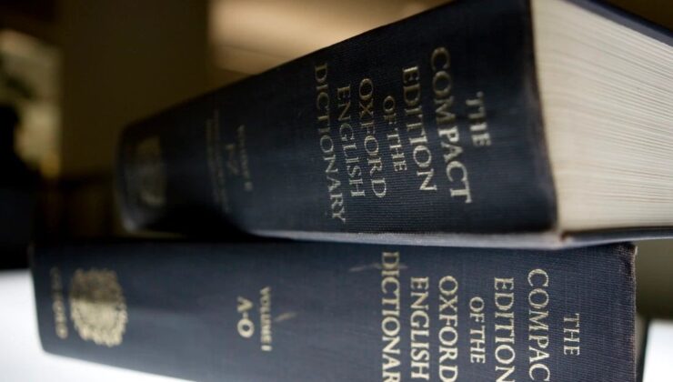 Oxford 2025 Yılın Kelimesi İçin Oylama Başladı: ‘Aura Farming’, ‘Biohack’ ve ‘Rage Bait’ Yarışıyor